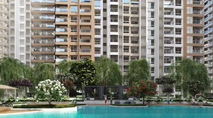Evergreen at Prestige Raintree Park: Clubhouse pool deck