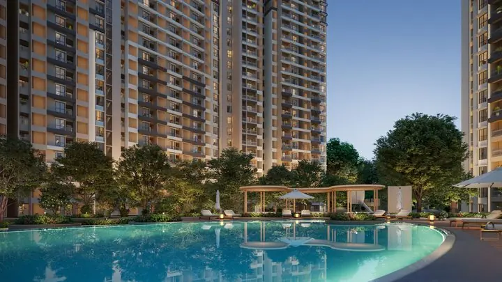 Prestige Parklane: Main pool with cabanas